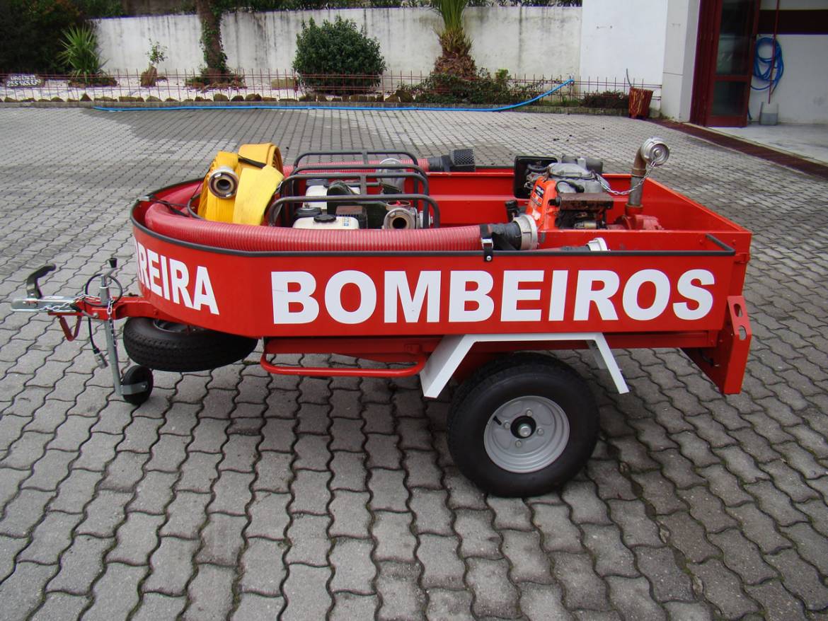 Atrelado-Moto-Bombas.jpg